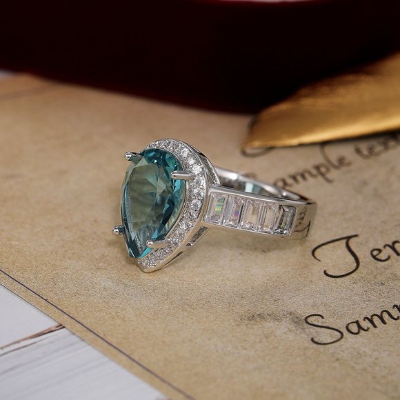 🎀DAINTY SEA BLUE WATER DROP CRYSTAL PURE CZ SILVER PEAR RING FOR WOMEN, K916 - Picture 4 of 8